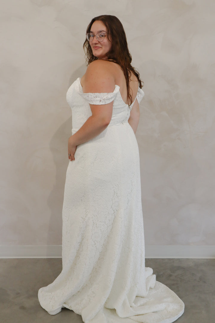 Size 24 | Scott by Kathryn Bass