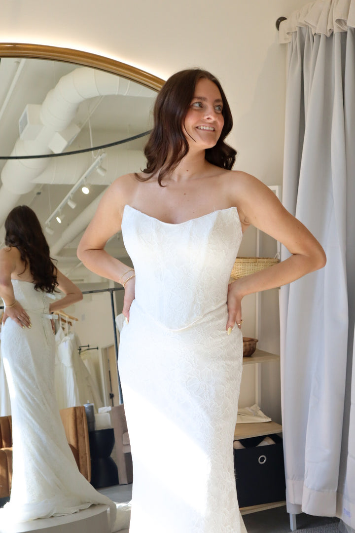 Size 10 | Wells by Take Heart
