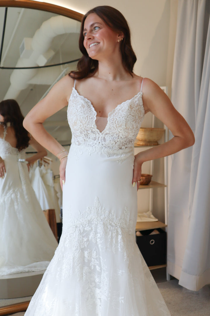 Size 12 | Lacey by St. Patrick