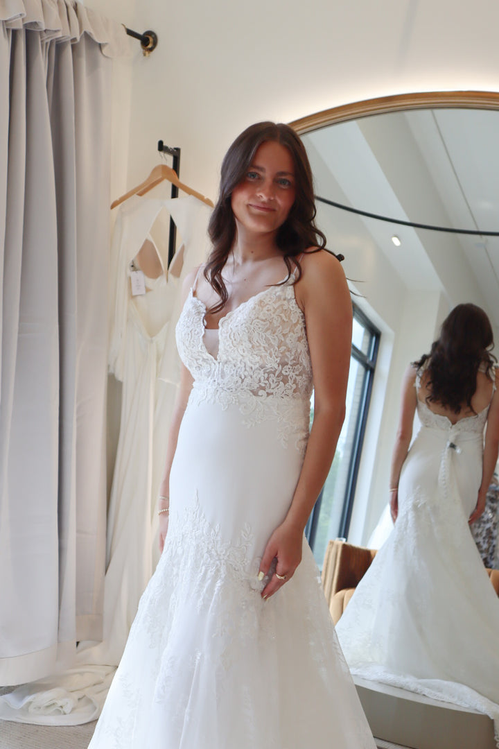 Size 12 | Lacey by St. Patrick