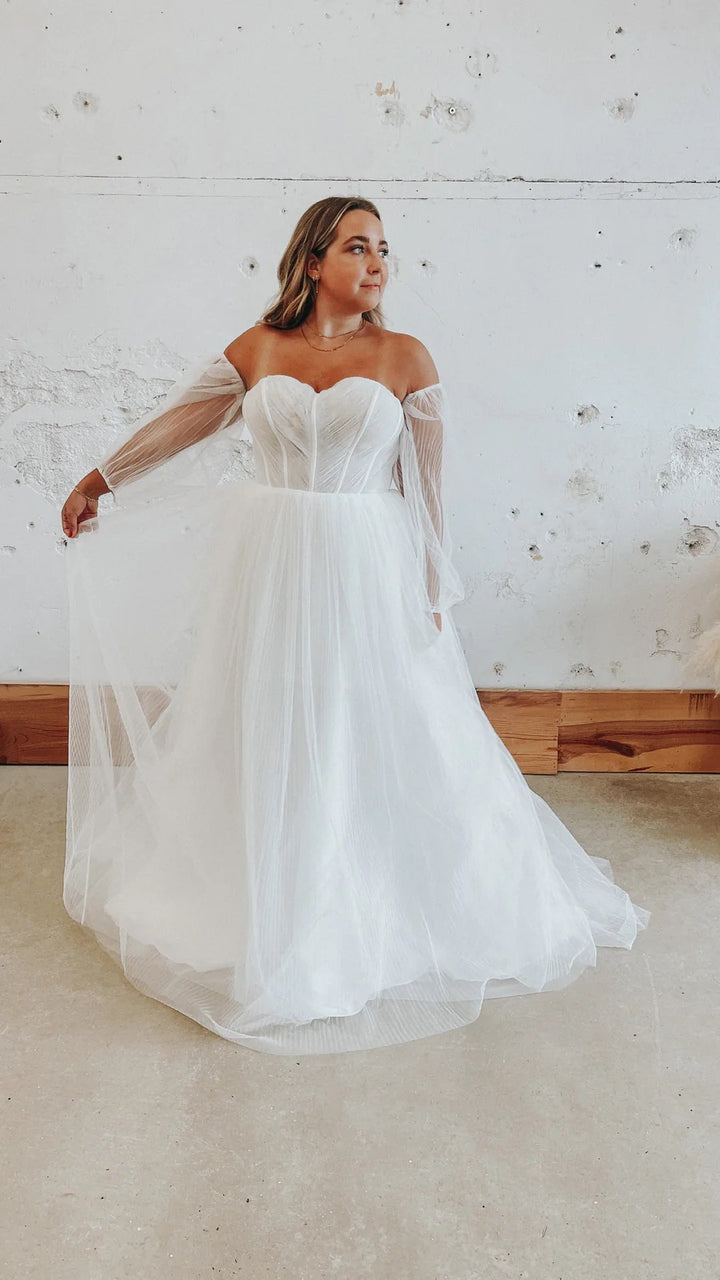Tag Size 22 | Dearly Loved Bridal