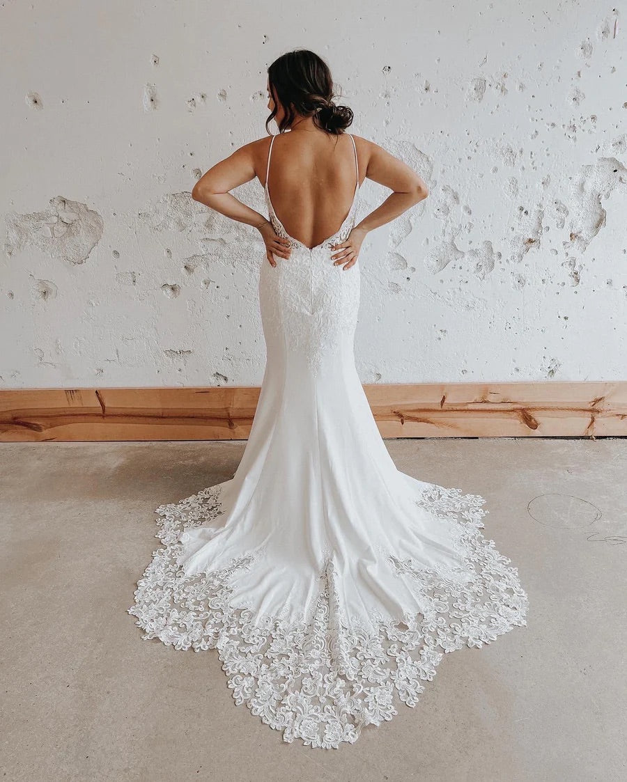 Tag Size 16 | Dearly Loved Bridal