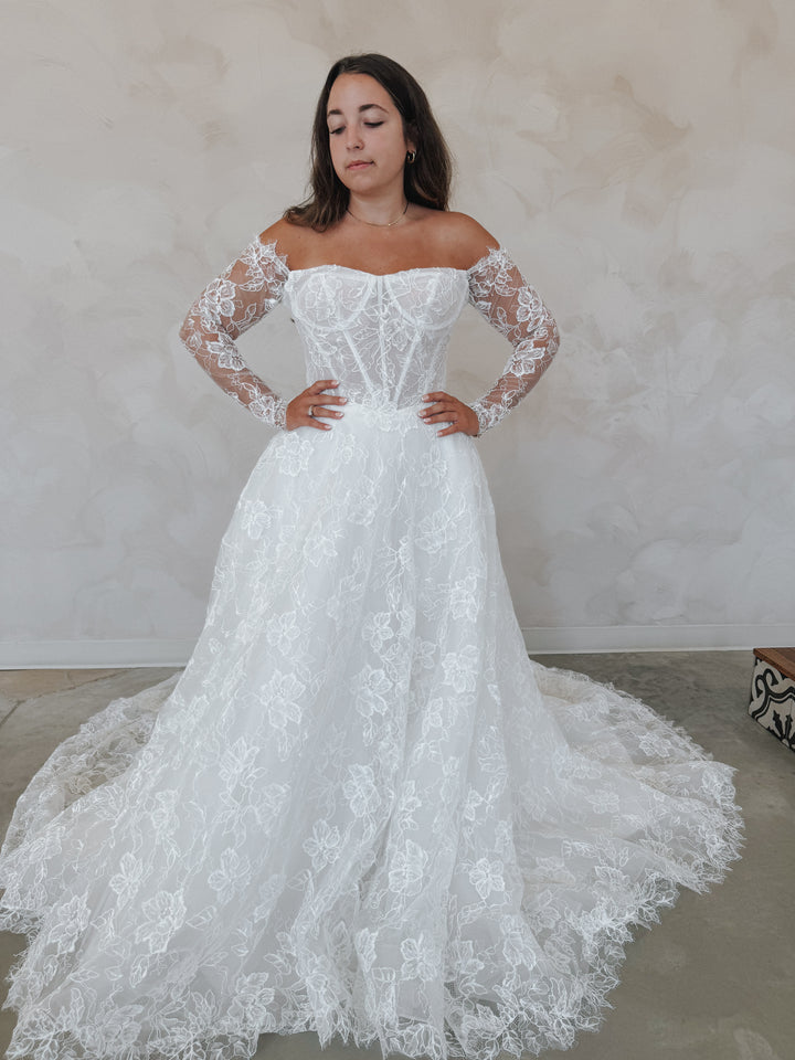 Size 16 | Rosetta by Take Heart