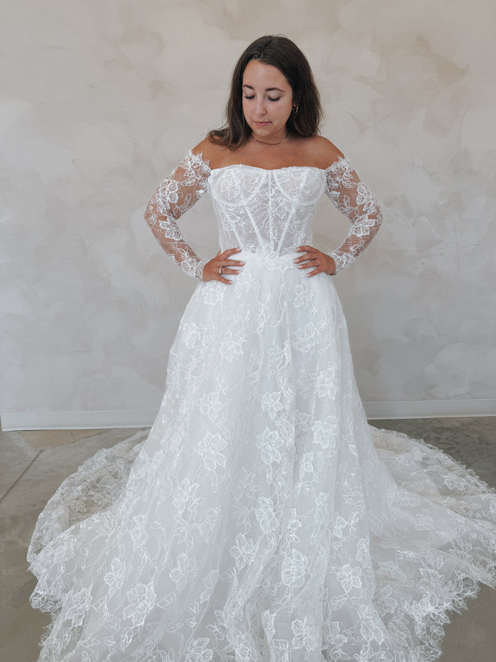 Size 16 | Rosetta by Take Heart