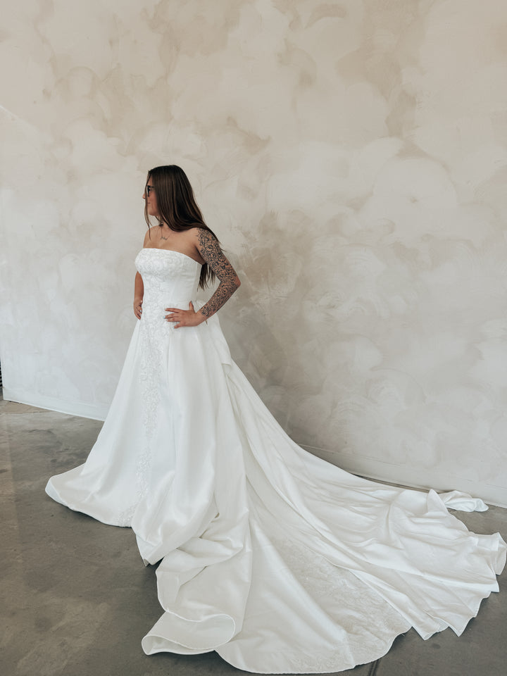 Size 14 | Gwendolyn by Truly