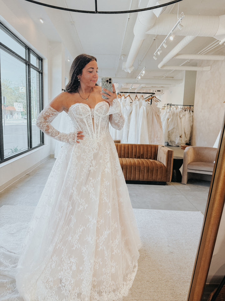 Size 24 | Vella by Forever