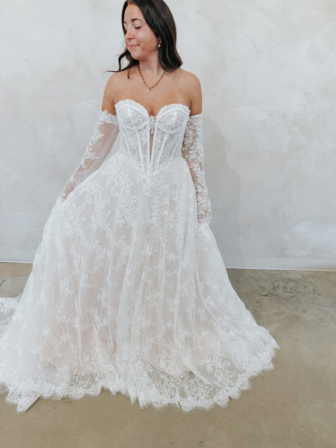 Size 24 | Vella by Forever