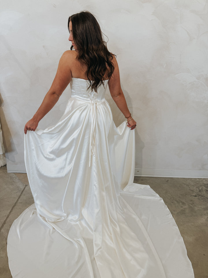 Size 10 | Leon by Dearly