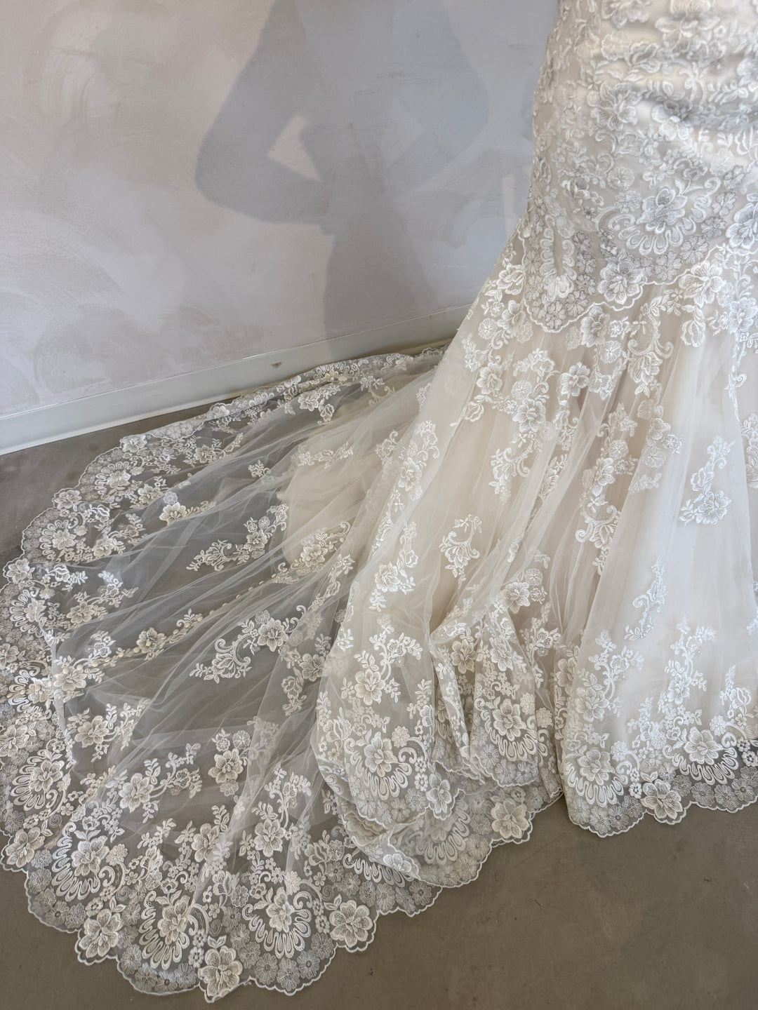 Size 08 | Alba by Allure