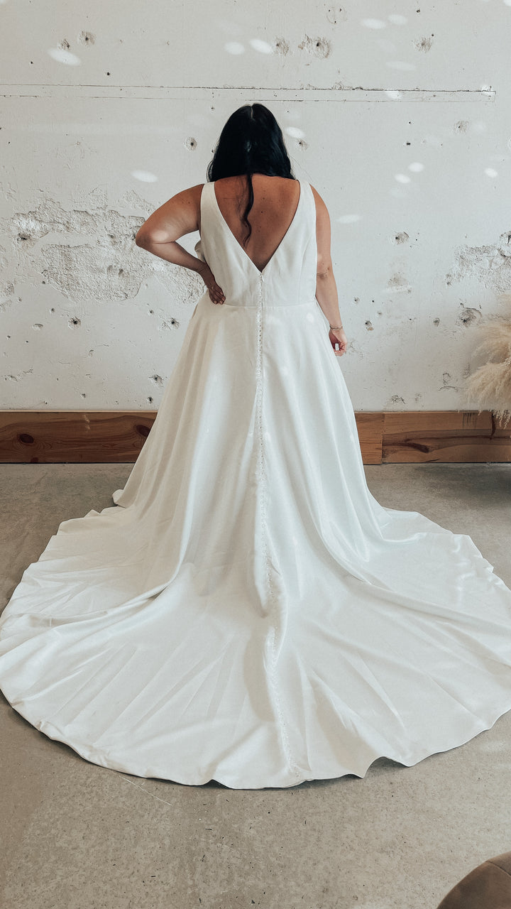 Tag Size 26 | Dearly Loved Bridal