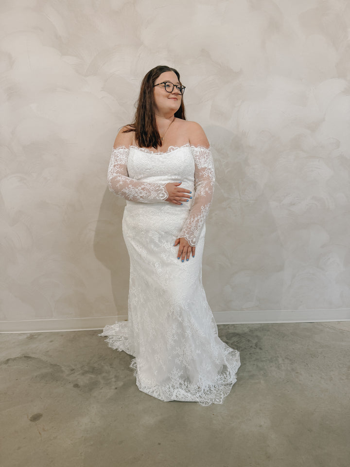 Size 22 | Kourtney by Dearly