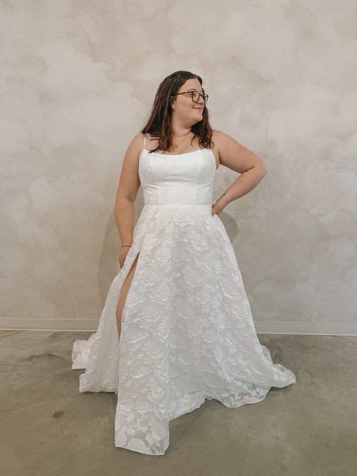 Size 18 | Emme by Dearly