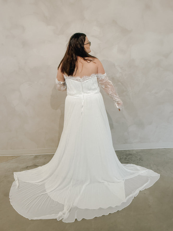 Size 24 | Lesel by Dearly