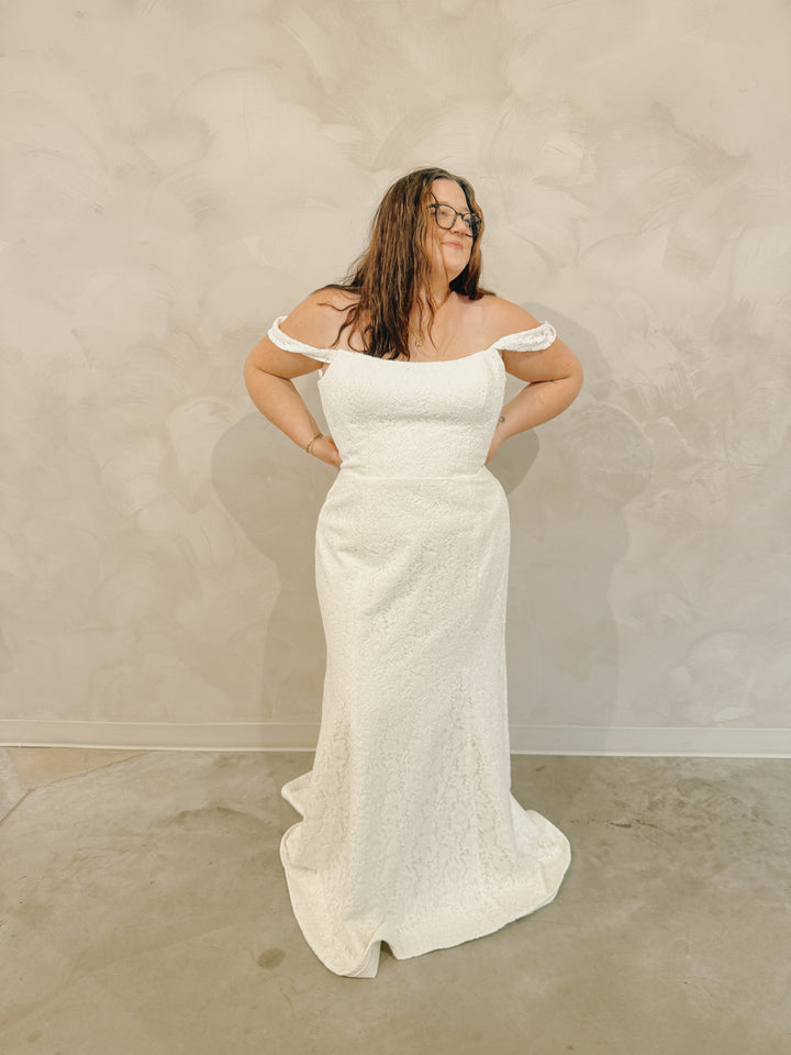 Size 24 | Scott by Kathryn Bass