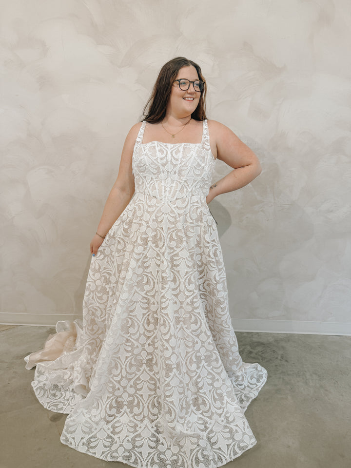 Size 16 | Delilah by Truly