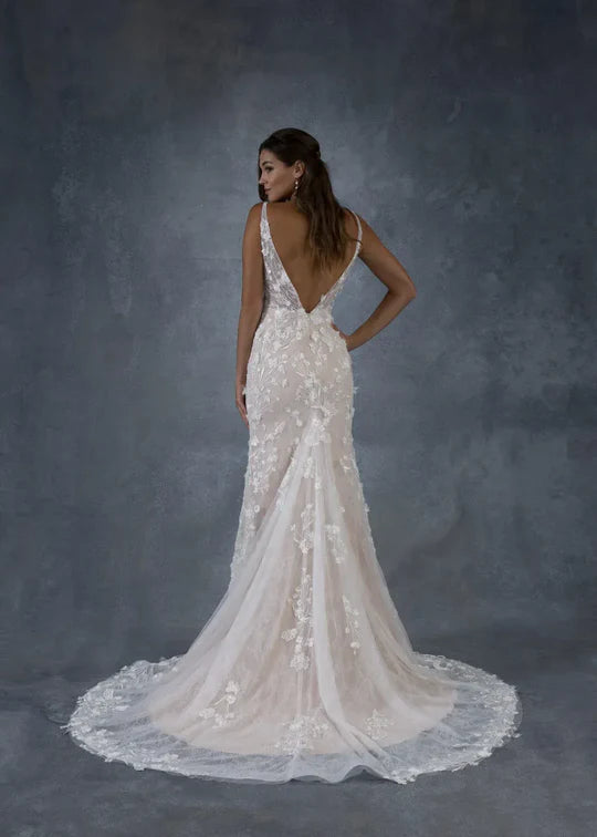 Size 10 | Yarrow by Tara Lauren