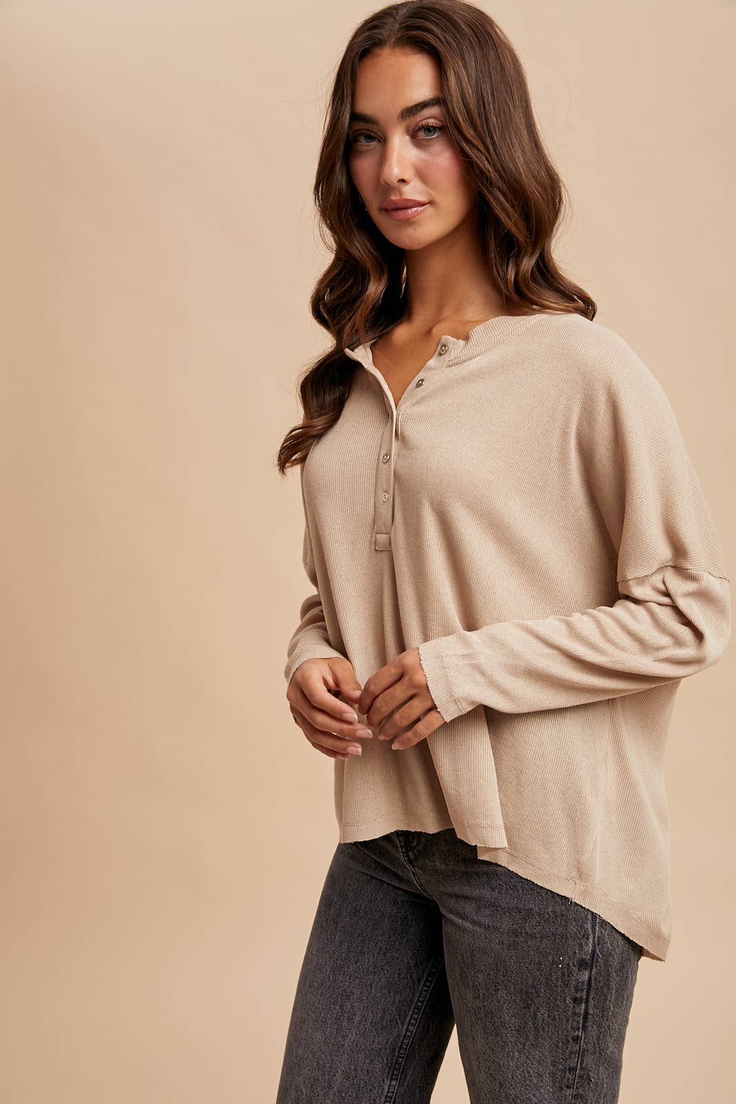 LONG SLEEVE HENLEY TOP