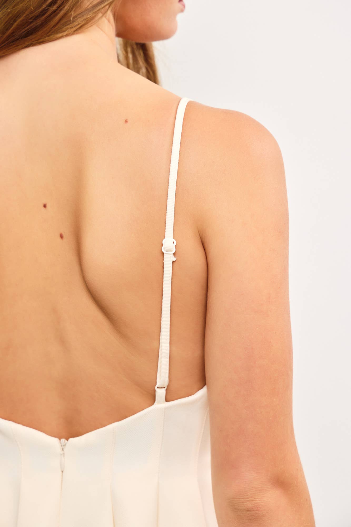 WAIST PINTUCK STRAP DRESS
