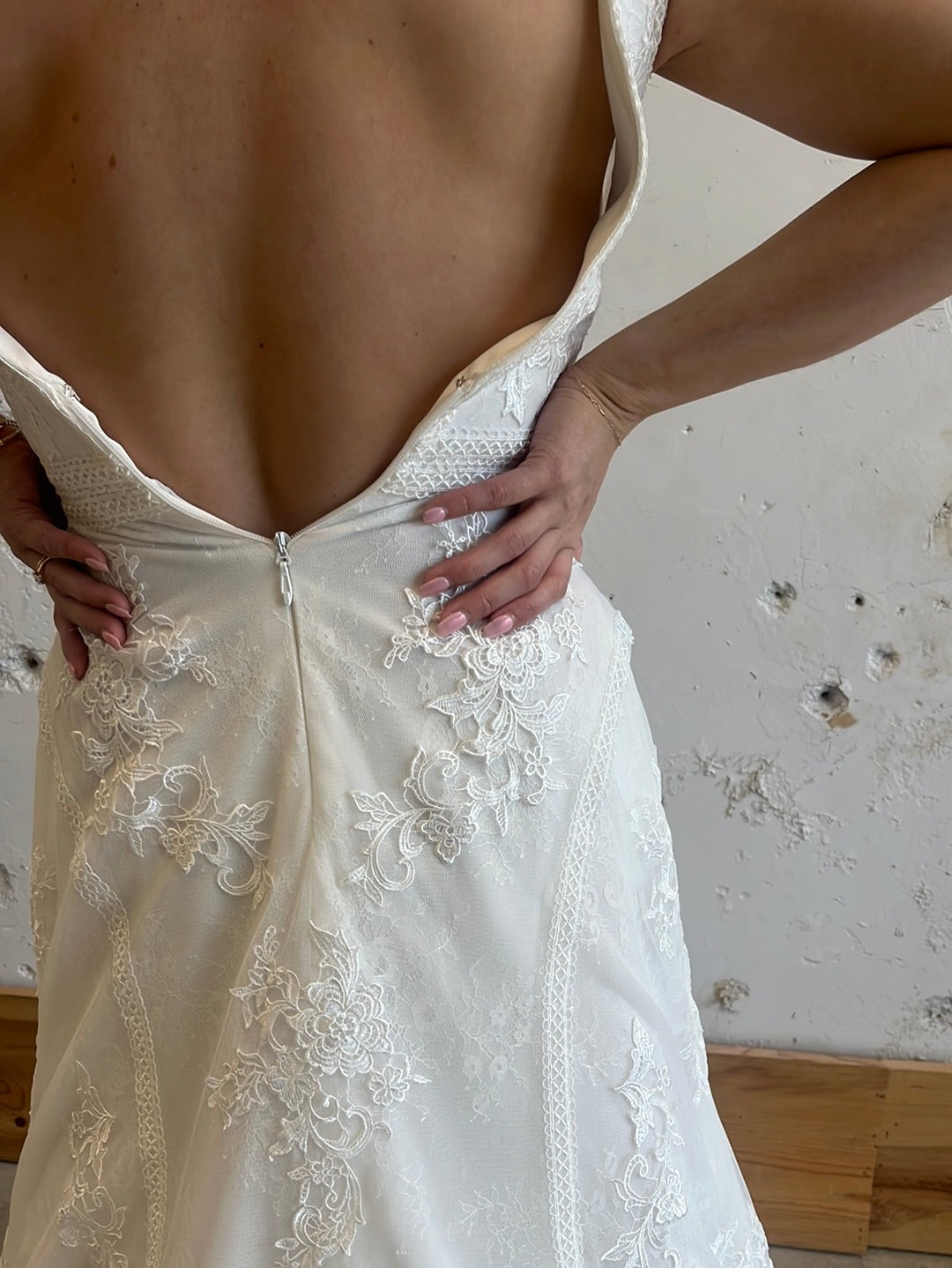 Tag Size 06 | Dearly Loved Bridal