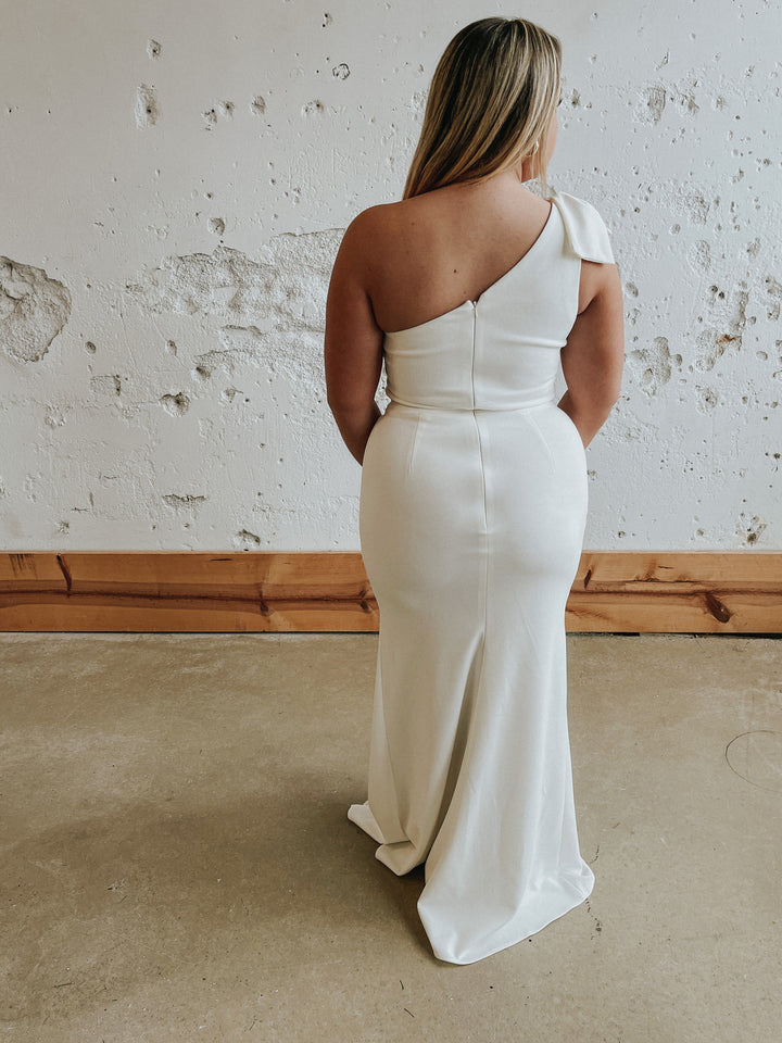 Tag Size 10 | Dearly Loved Bridal