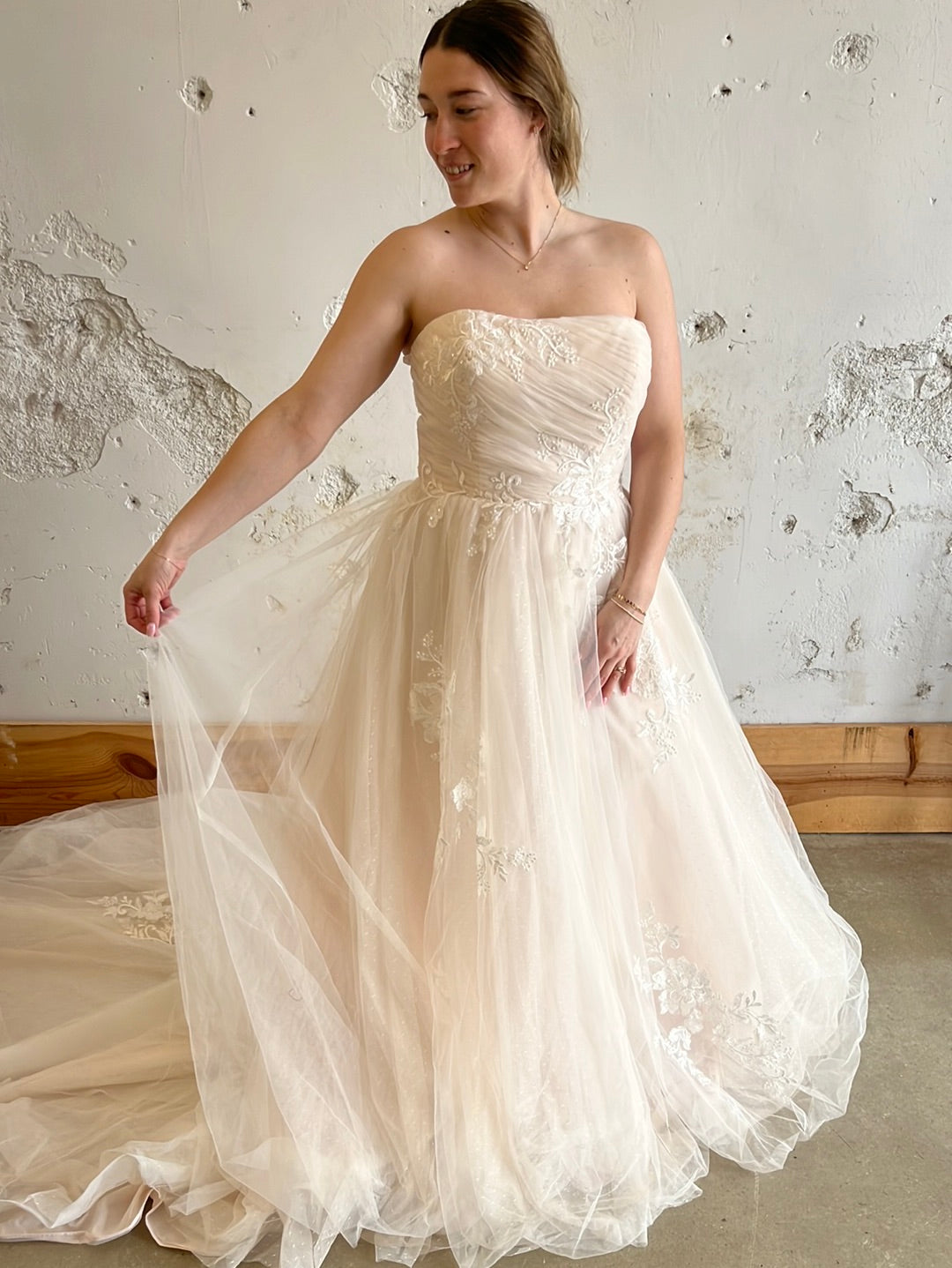 Tag Size 12 | La Sposa