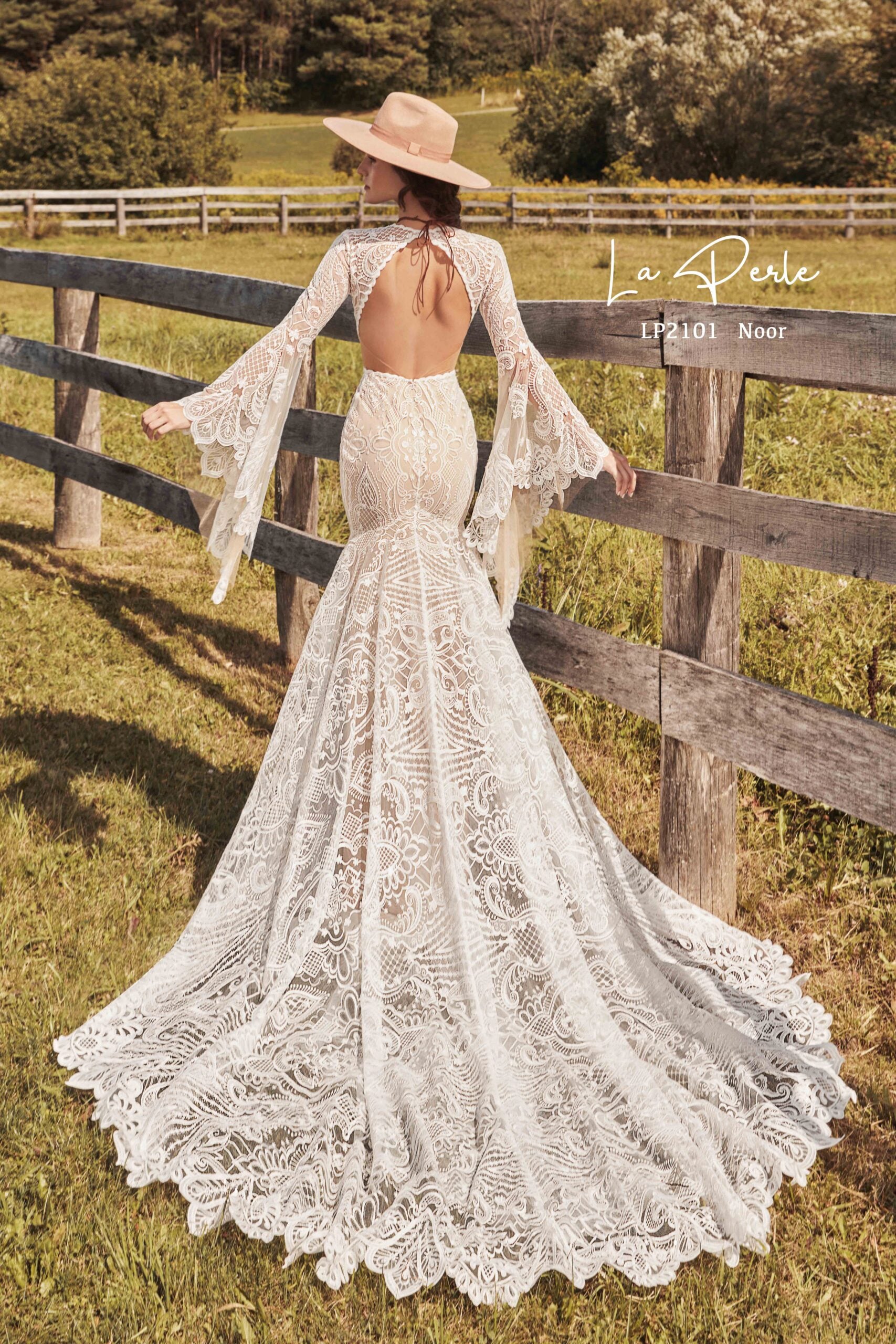 Size 20 | Noor by La Perle