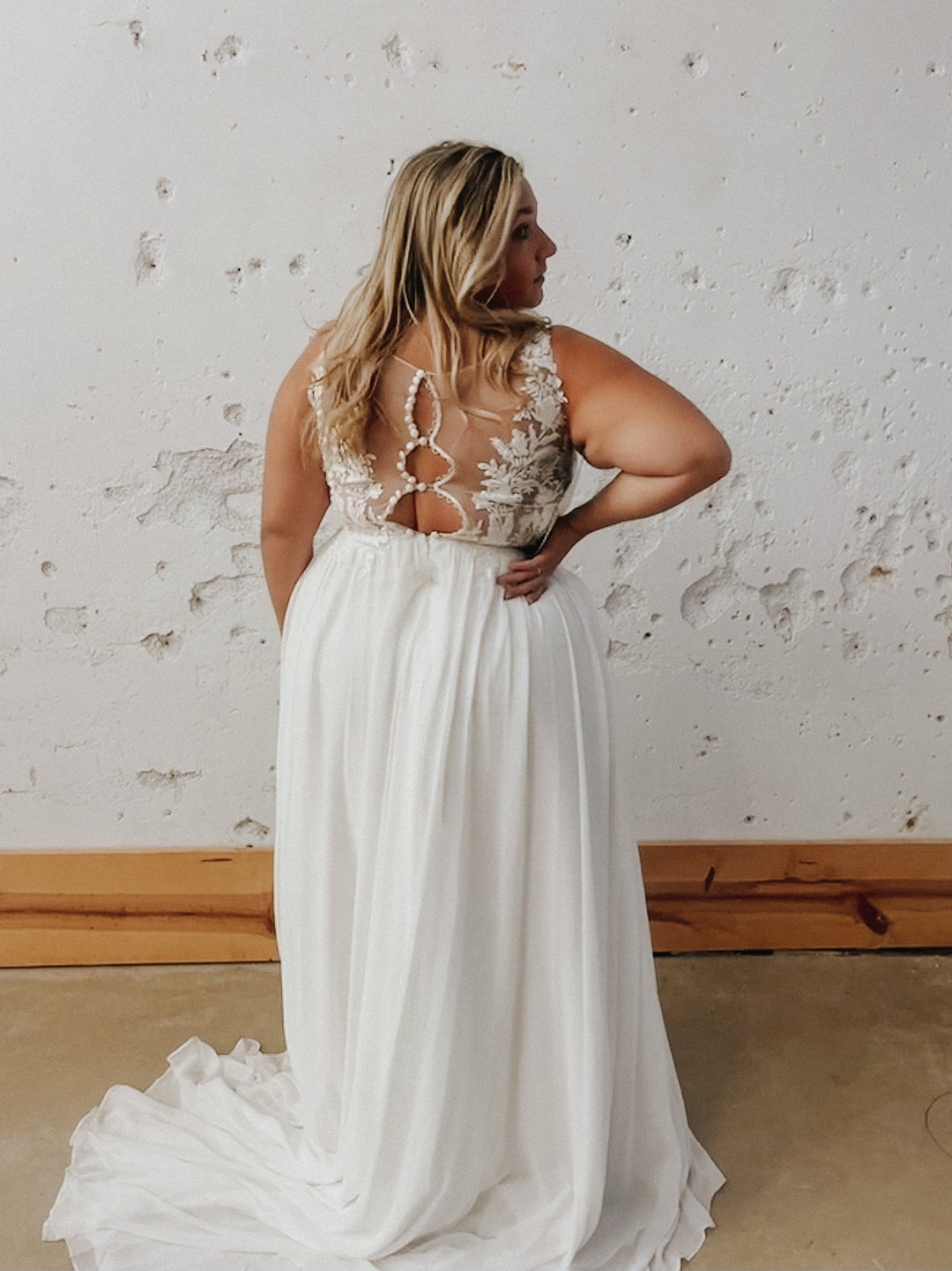 Tag Size 24 | Dearly Loved Bridal