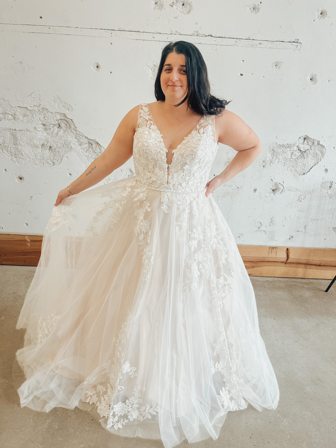Tag Size 18 | Dearly Loved Bridal