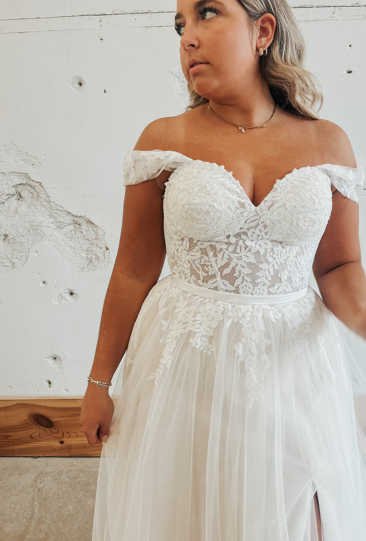 Tag Size 14 | Dearly Loved Bridal