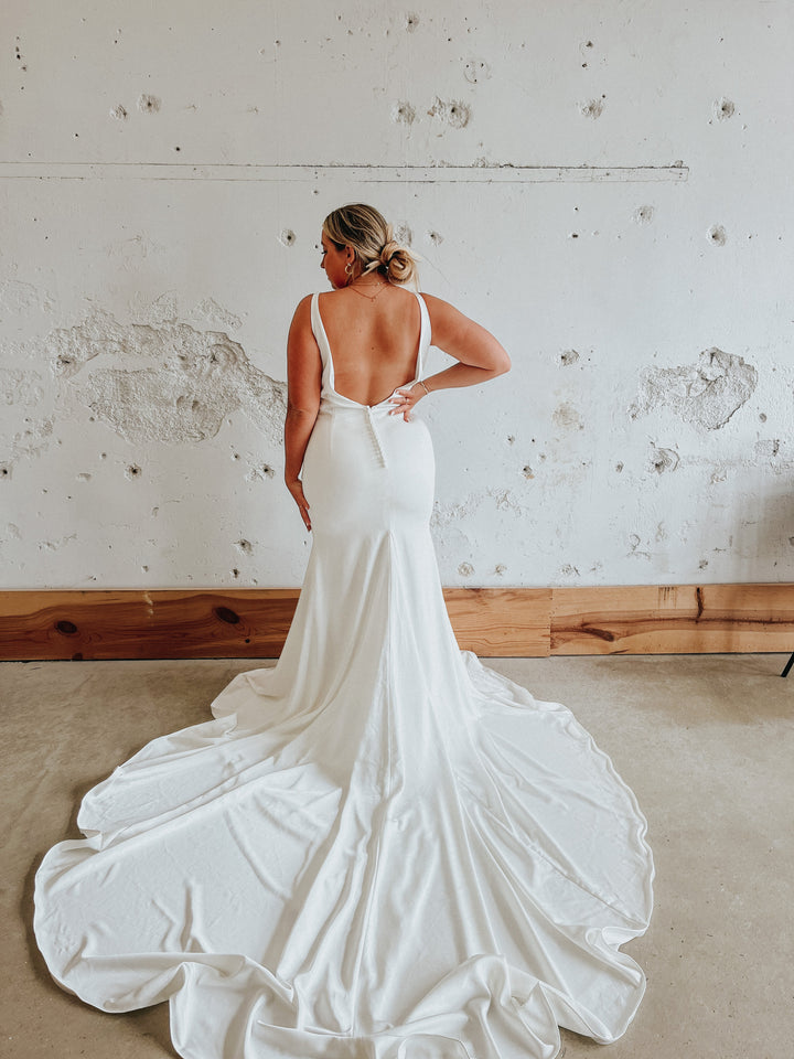 Tag Size 10 | Tania Olsen