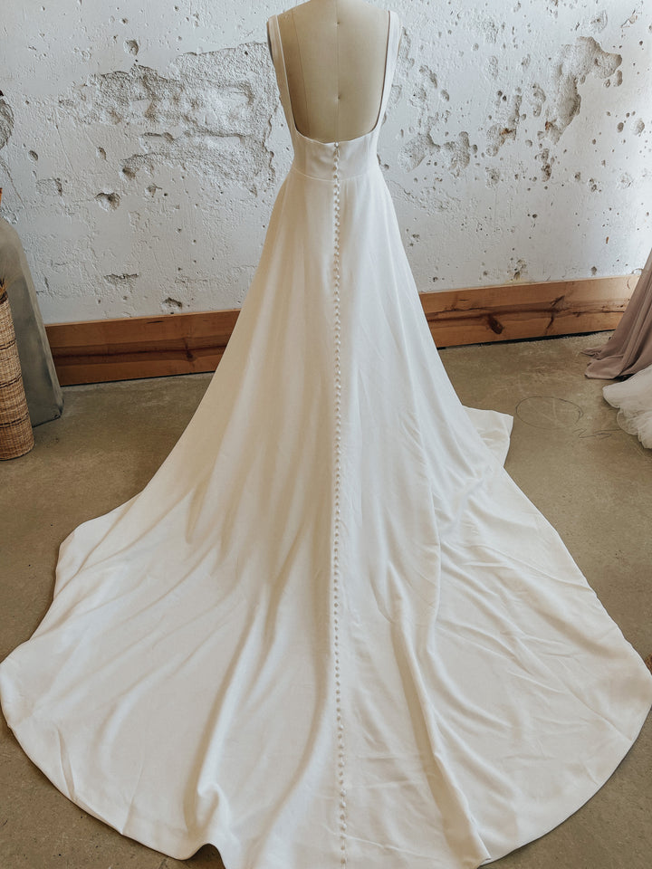 Tag Size 16 | Dearly Loved Bridal