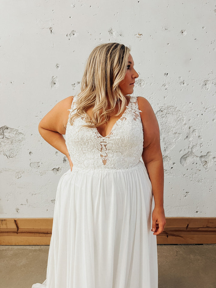Tag Size 24 | Dearly Loved Bridal