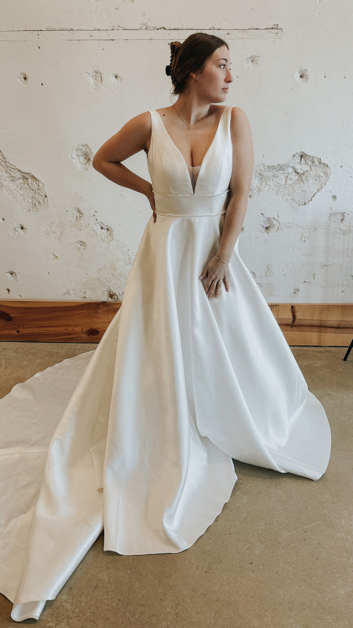 Tag Size 14 | Dearly Loved Bridal